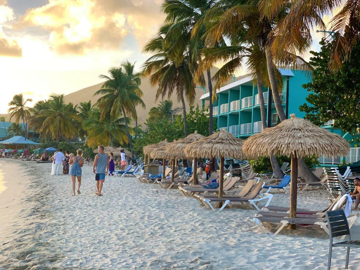 Emerald Beach Resort Altona Esterno foto